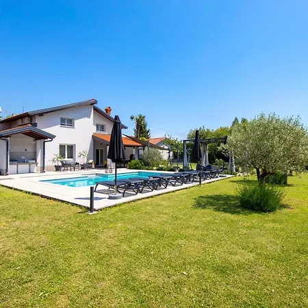 Modern Susanj With Outdoor Pool In * Opatija