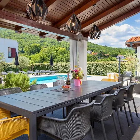 Villa Modern Susanj With Outdoor Pool In Opatija